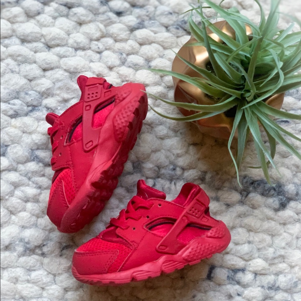 Red Nike Huarache Baby Sneakers Size 6